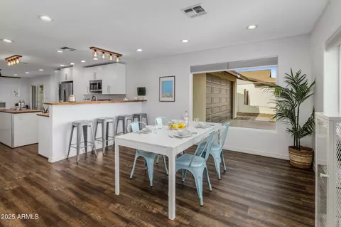 2330 E Pebble Beach Dr, Tempe, AZ 85282 photo 3