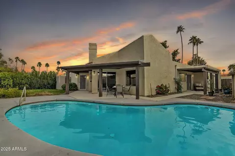 8420 E San Candido Dr, Scottsdale, AZ 85258