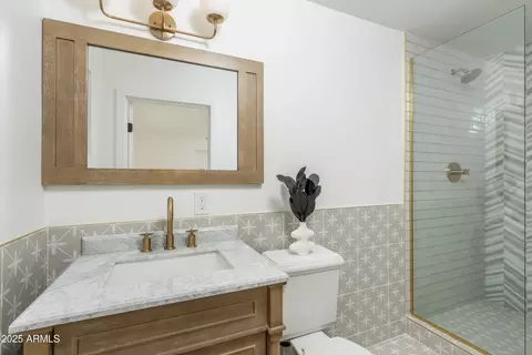 4307 E Turney Ave, Phoenix, AZ 85018 photo 9