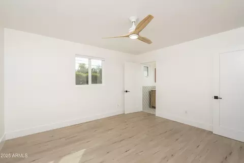 4307 E Turney Ave, Phoenix, AZ 85018 photo 13