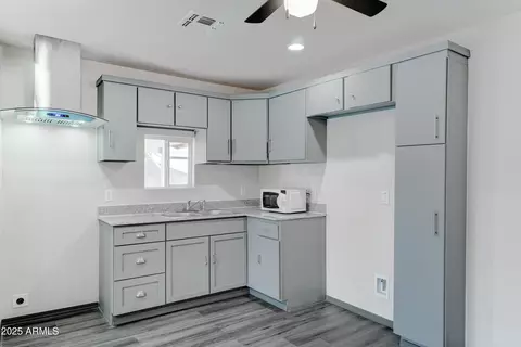 3714 E Polk St, Phoenix, AZ 85008 photo 4