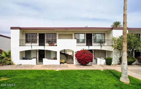 240 S Old Litchfield Rd #206, Litchfield Park, AZ 85340