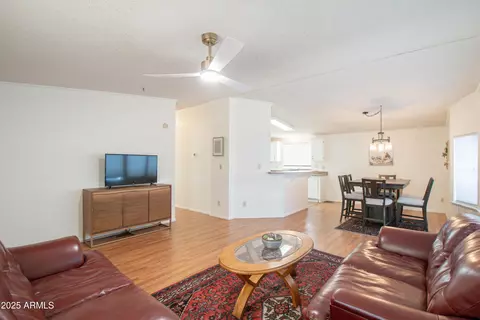 5735 E Mcdowell Rd #447, Mesa, AZ 85215 photo 4