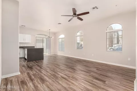 Living - 2402 E 5th St #1403, Tempe, AZ 85281 photo 2 of 4