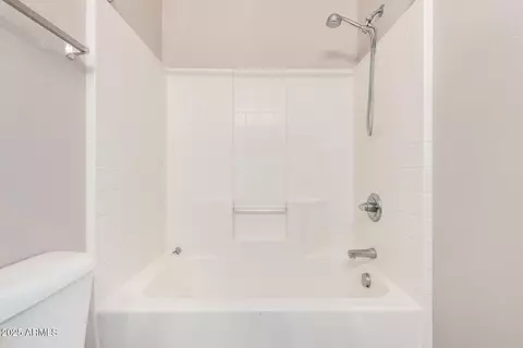 Bath - 2402 E 5th St #1403, Tempe, AZ 85281 photo 6 of 6