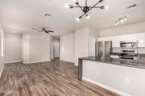 Living - 2402 E 5th St #1403, Tempe, AZ 85281 photo 1 of 4