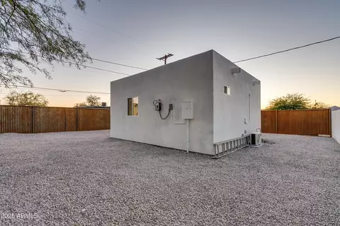 Exterior - 210 Elm St, Tucson, AZ 85705 photo 2 of 9