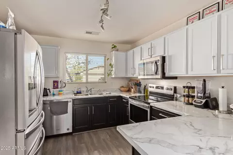 Kitchen - 1919 W Stage Driver St, Apache Junction, AZ 85120 photo 1 of 3