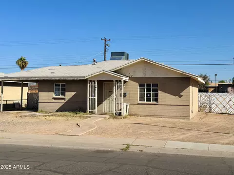 2201 N 35th Dr, Phoenix, AZ 85009