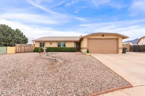 1140 Jasmin Dr, Sierra Vista, AZ 85635