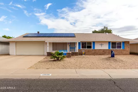 12630 W Crystal Lake Dr, Sun City West, AZ 85375
