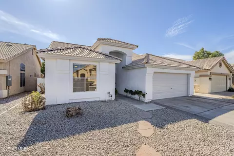 1881 Erie St, Chandler, AZ 85225