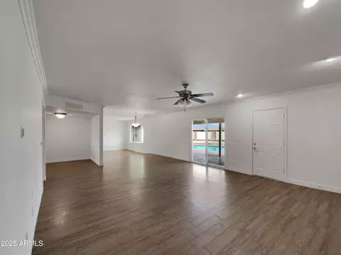 1329 N 25th St, Mesa, AZ 85213 photo 9