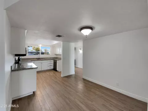 1329 N 25th St, Mesa, AZ 85213 photo 10