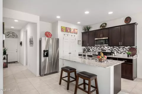 18644 N Desert Willow Dr, Maricopa, AZ 85138