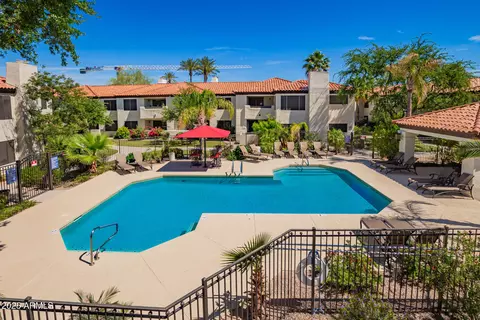 9990 N Scottsdale Rd #2049, Paradise Valley, AZ 85253
