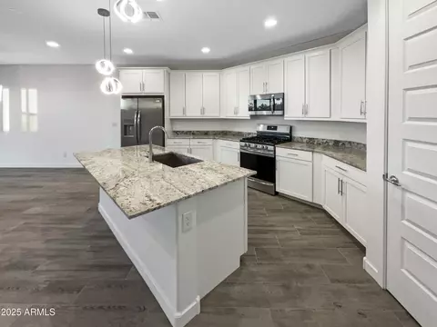 2061 W Burnside Trl, Phoenix, AZ 85085 photo 6