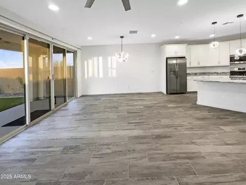 2061 W Burnside Trl, Phoenix, AZ 85085 photo 23