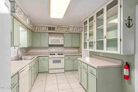 819 E 6th Ave, Mesa, AZ 85204 photo 13