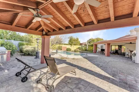 4402 E Betty Elyse Ln, Phoenix, AZ 85032 photo 11