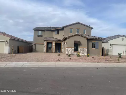 8728 W Denton Ln N, Glendale, AZ 85305