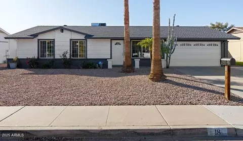 18 N 132nd St, Chandler, AZ 85225