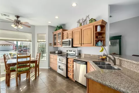 Kitchen - 11056 E Nopal Ave, Mesa, AZ 85209 photo 1 of 2
