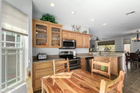 Kitchen - 11056 E Nopal Ave, Mesa, AZ 85209 photo 2 of 2