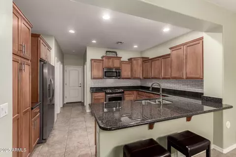 28735 N 21st Ave, Phoenix, AZ 85085