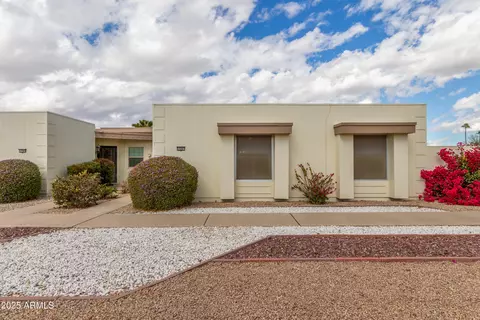 17247 N 106th Ave, Sun City, AZ 85373