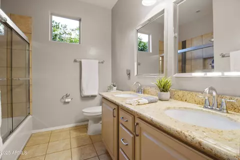 Bath - 4272 E Ivanhoe St, Gilbert, AZ 85295 photo 4 of 4