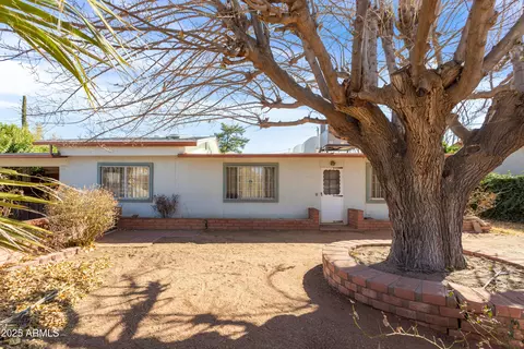 309 N 3rd St, Sierra Vista, AZ 85635