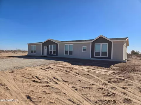38075 W Rancho Dr, Tonopah, AZ 85354