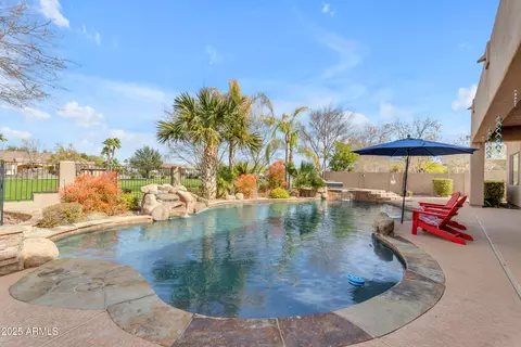 Exterior - 2998 E Waterman Way, Gilbert, AZ 85297 photo 8 of 19