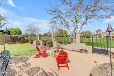 Exterior - 2998 E Waterman Way, Gilbert, AZ 85297 photo 11 of 19