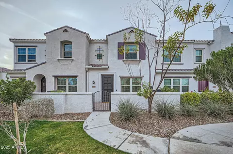 4077 S Sabrina Dr #107, Chandler, AZ 85248
