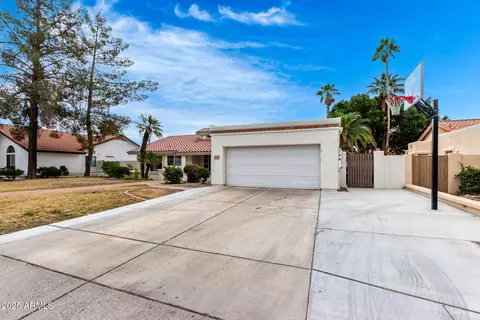 Exterior - 2701 E Lockwood St, Mesa, AZ 85213 photo 3 of 8