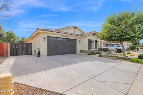 2693 E Lodgepole Dr, Gilbert, AZ 85298 photo 4