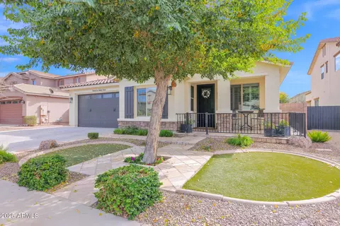2693 E Lodgepole Dr, Gilbert, AZ 85298 photo 3
