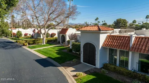 7121 E Mcdonald Dr, Paradise Valley, AZ 85253