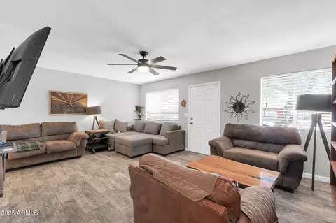 2744 E John Cabot Rd, Phoenix, AZ 85032 photo 7
