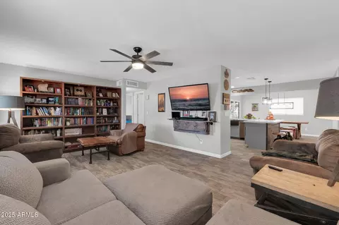 2744 E John Cabot Rd, Phoenix, AZ 85032 photo 5