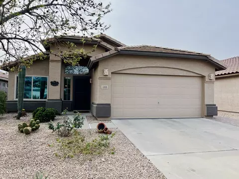 1203 W Mesquite Tree Ln, San Tan Valley, AZ 85143