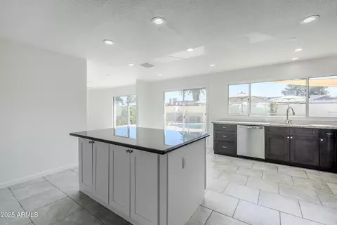 1201 E Gemini Dr, Tempe, AZ 85283 photo 10