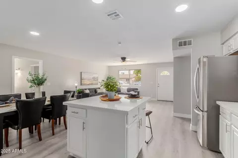 Kitchen - 814 E 11th Ave, Mesa, AZ 85204 photo 5 of 5