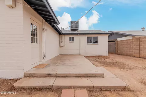 Exterior - 814 E 11th Ave, Mesa, AZ 85204 photo 5 of 5