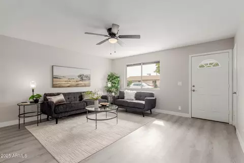 Living - 814 E 11th Ave, Mesa, AZ 85204 photo 2 of 10