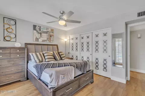 6913 E Kings Ave, Scottsdale, AZ 85254
