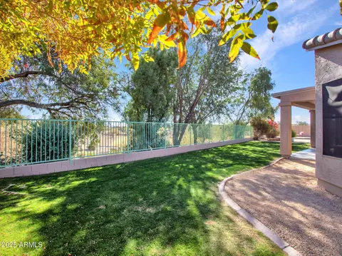 Exterior - 4215 W Reddie Loop, Phoenix, AZ 85083 photo 9 of 22