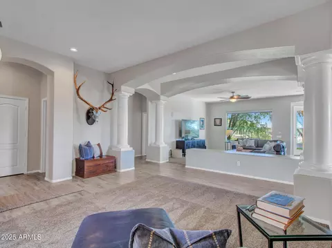 Entry Way - 4215 W Reddie Loop, Phoenix, AZ 85083 photo 1 of 2